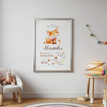 Personalisiertes Geburtsposter Fuchs mit Herbstblättern, fröhlicher Fuchs in einem bunten Kinderzimmer.