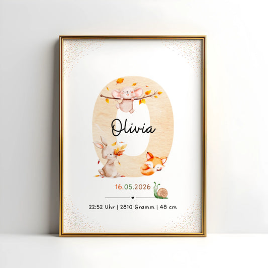 Personalisiertes Buchstabenposter mit Waldtieren, goldener Rahmen, für das Kind Olivia, Herbstdesign.