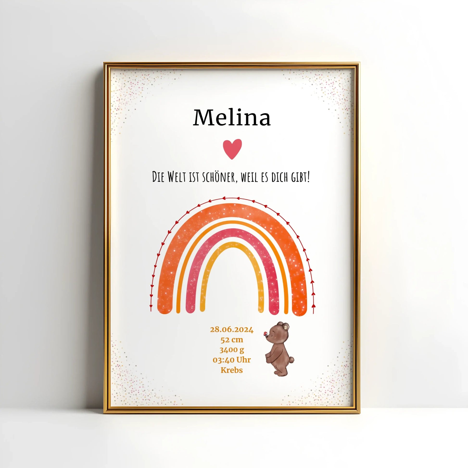 Mit Liebe gestaltetes Regenbogenposter zur Geburt – personalisiertes Babybild mit Name, Datum und Bärchen in warmen Farben fürs Kinderzimmer